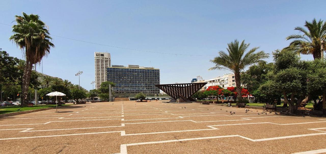 Pangsapuri 100 m² dengan 2 bilik tidur dan 2 bilik mandi peribadi di Pusat Bandar Tel Aviv Luaran gambar